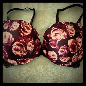 Rose Print Bra With Lace Details